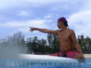 Winston, right after our dugong sighting, explains why they are having a hard time getting Dahican approved as an MPA (marine protected area).